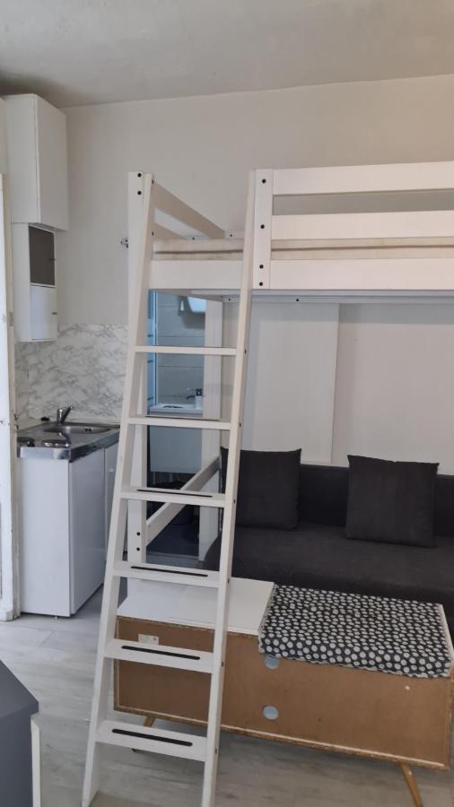 Studio A Montmartre Leilighet Paris Eksteriør bilde